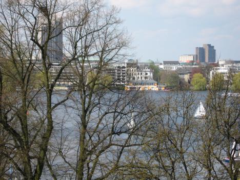 Hamburg 160.jpg   43kb   26.03.2021 22:30:20